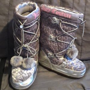 NEW Juicy Couture Silver Snow Boots
